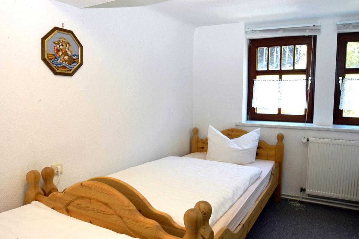 Pension Landhaus Machold Friedrichroda Bagian luar foto