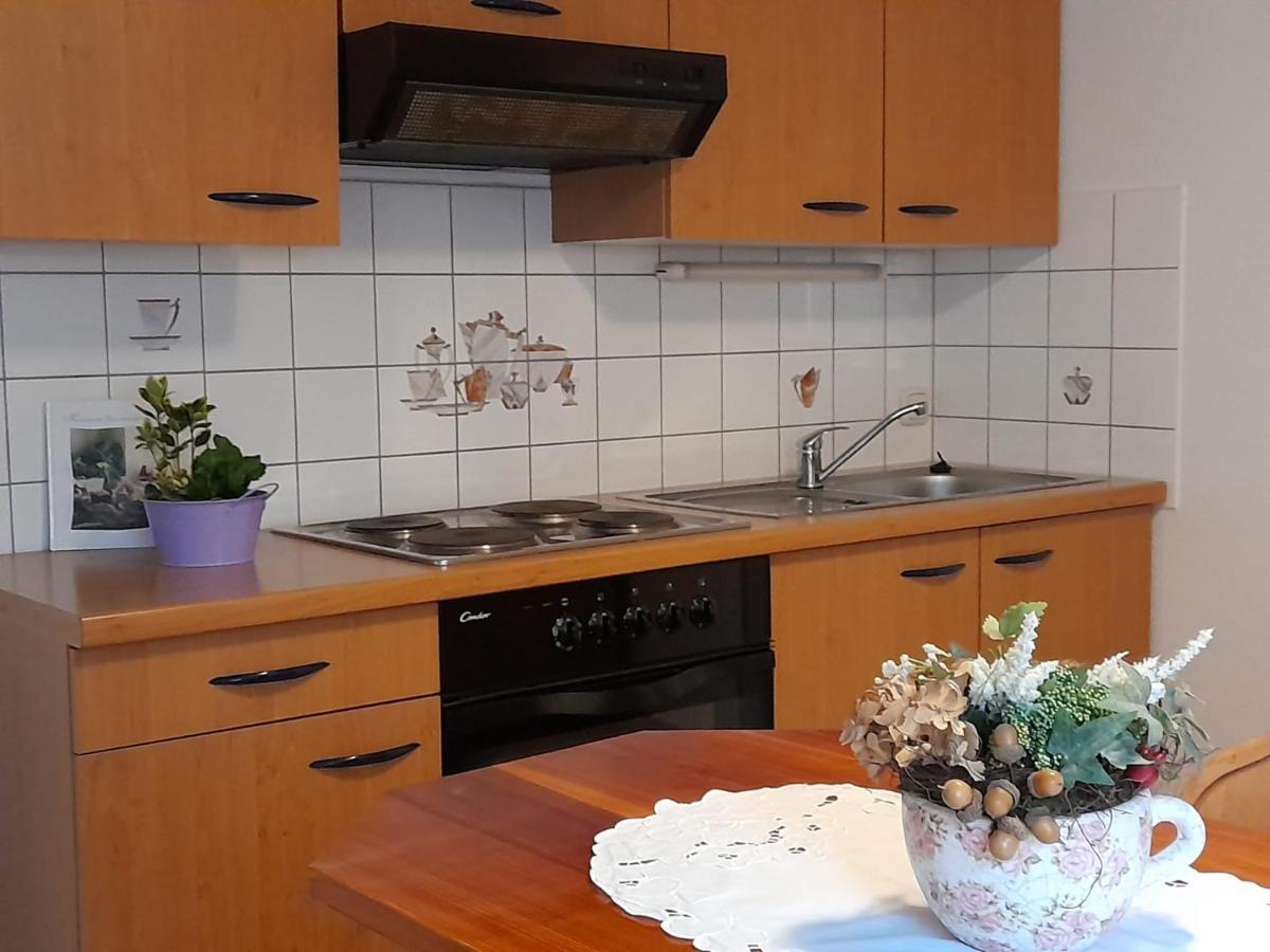 Pension Landhaus Machold Friedrichroda Bagian luar foto