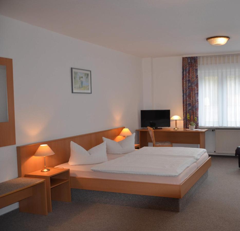 Pension Landhaus Machold Friedrichroda Bagian luar foto