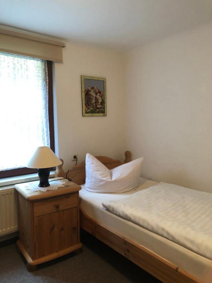Pension Landhaus Machold Friedrichroda Bagian luar foto